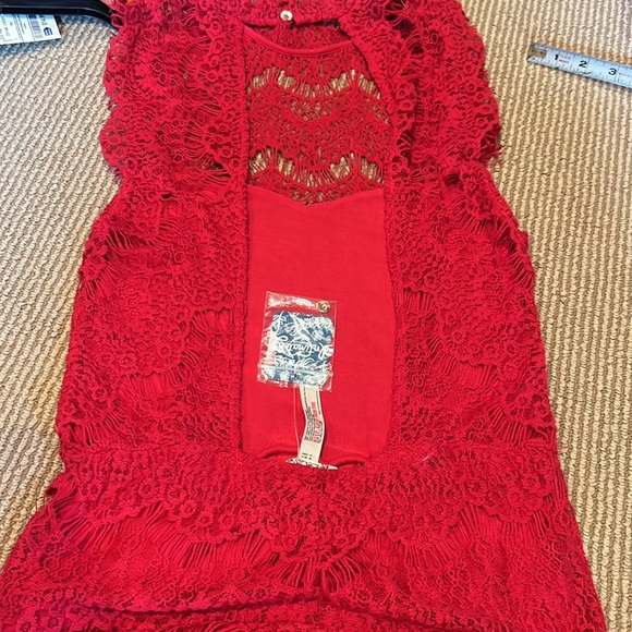 NWT FREE PEOPLE daydream lace red mini dress size small - Picture 15 of 15